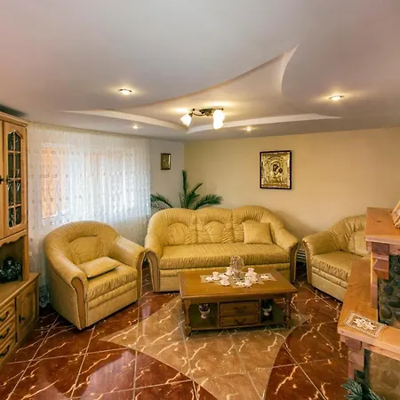 Pensiunea Cretuca Guest house Botiza