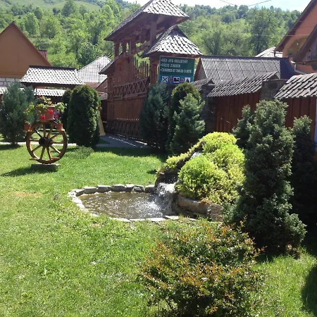 Pensiunea Cretuca Guest house