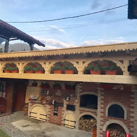 Pensiunea Cretuca *