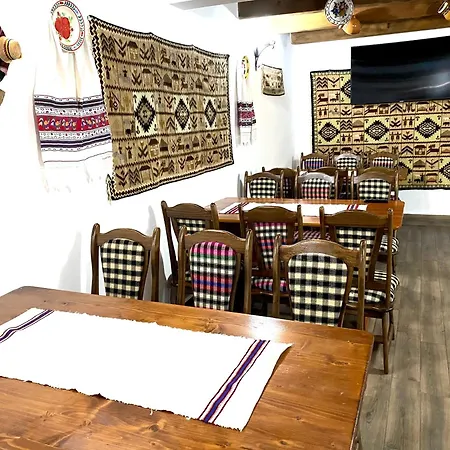 Pensiunea Cretuca Guest house Botiza